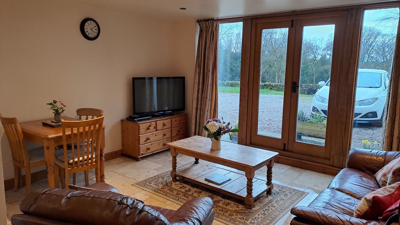 Photo of Livingroom in Checkley