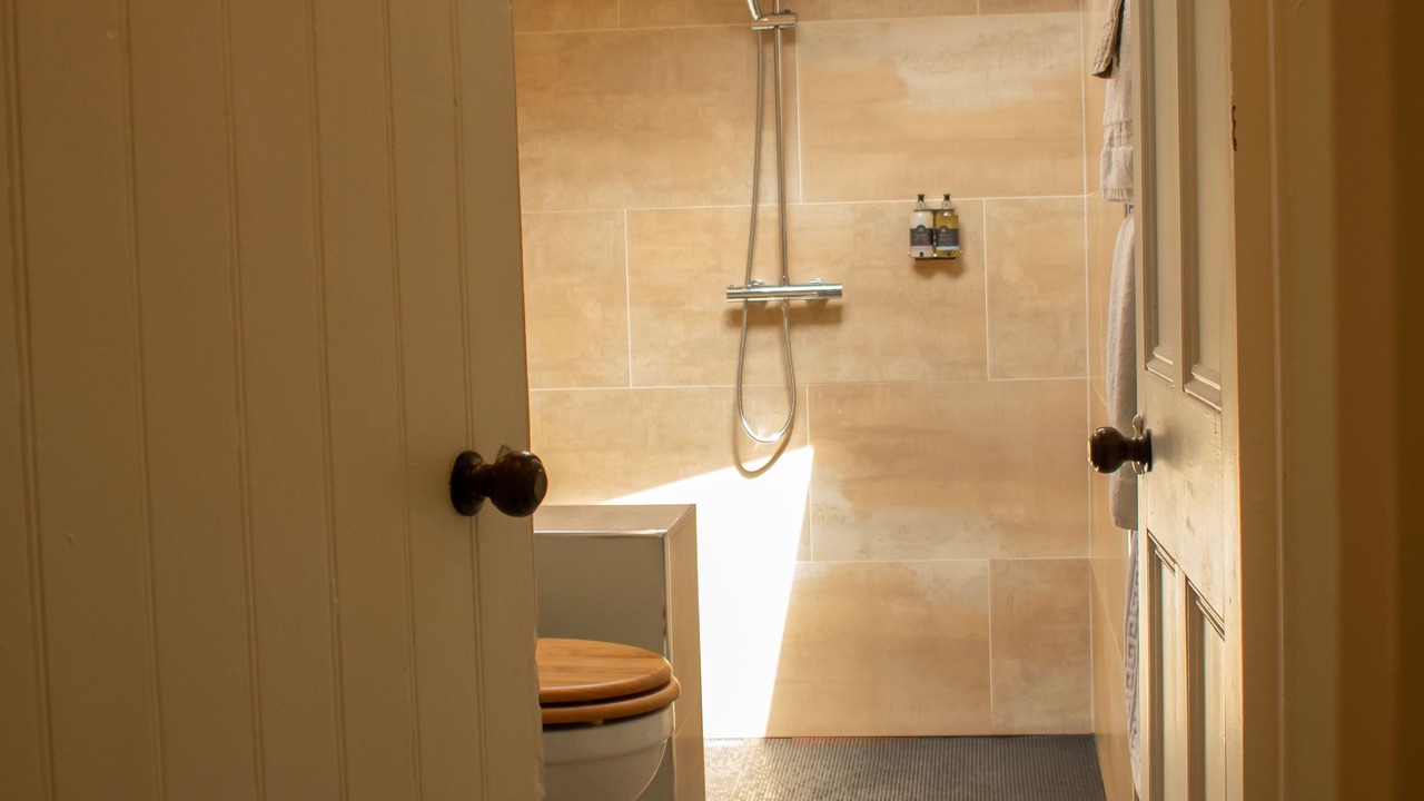 Photo of Bathroom in Ammanford