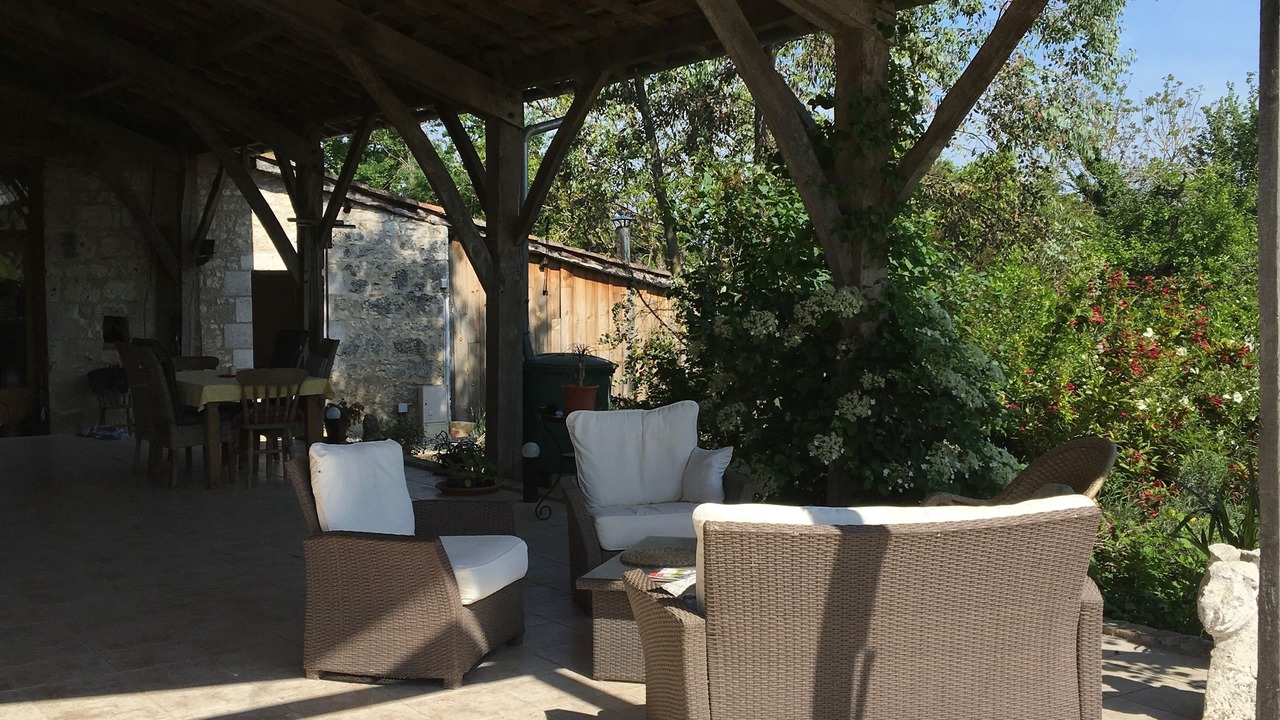 Photo of Patio Balcony in Sainte-Sabine-Born