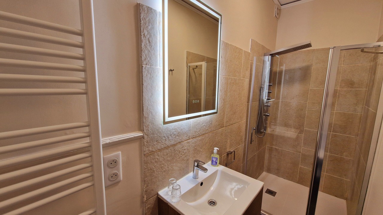 Photo of Bathroom in Longpont