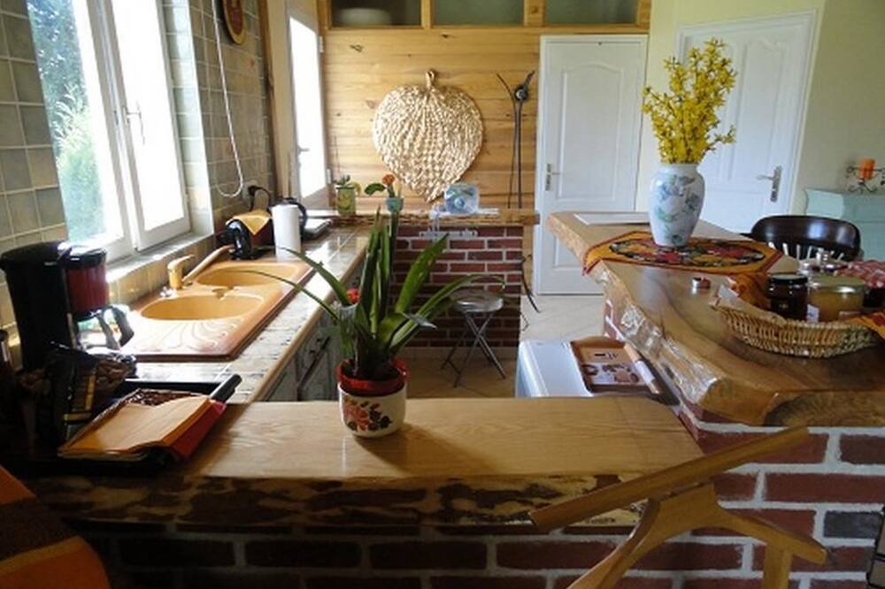 Photo of Others in Auneuil