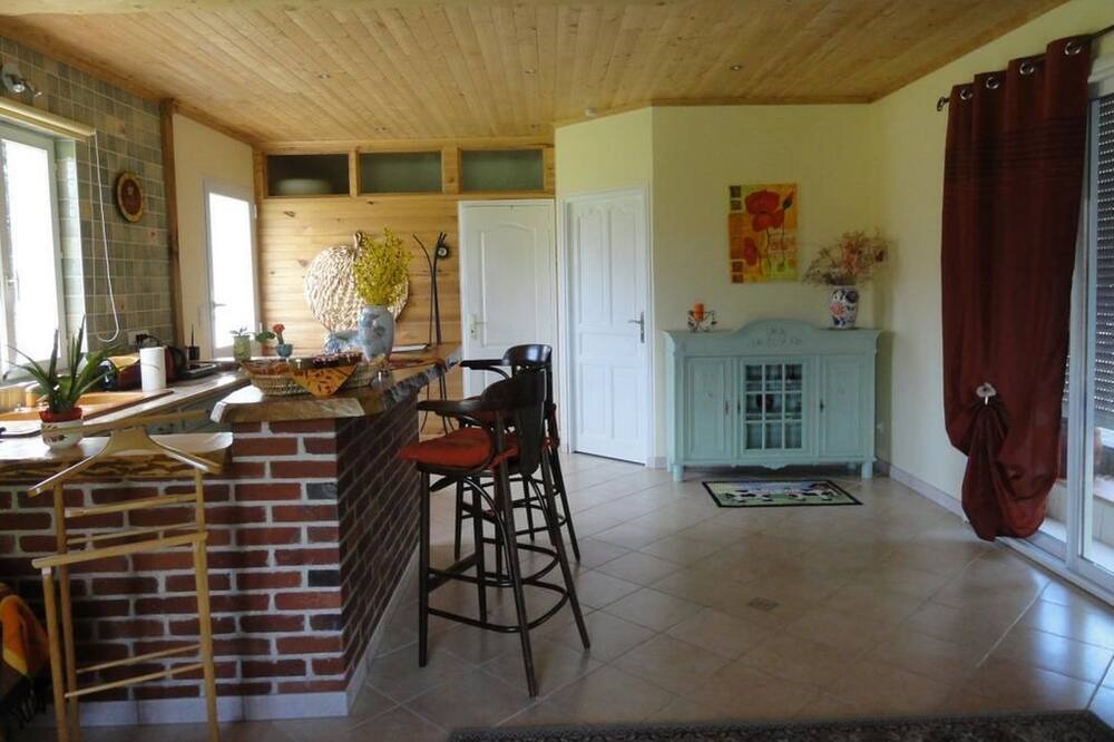 Photo of Others in Auneuil