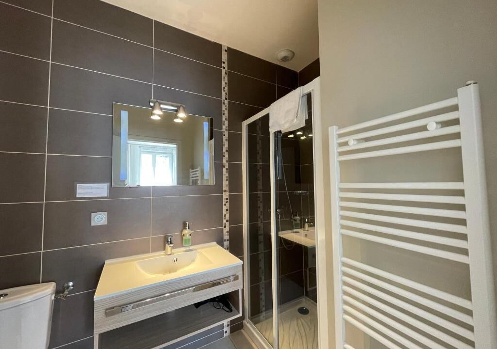 Photo of Bathroom in Grosrouvre