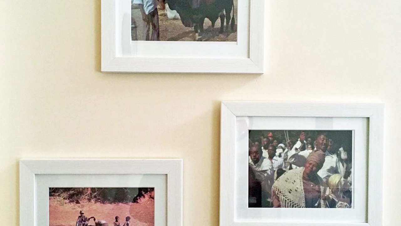 Photo of Livingroom in Tirabad