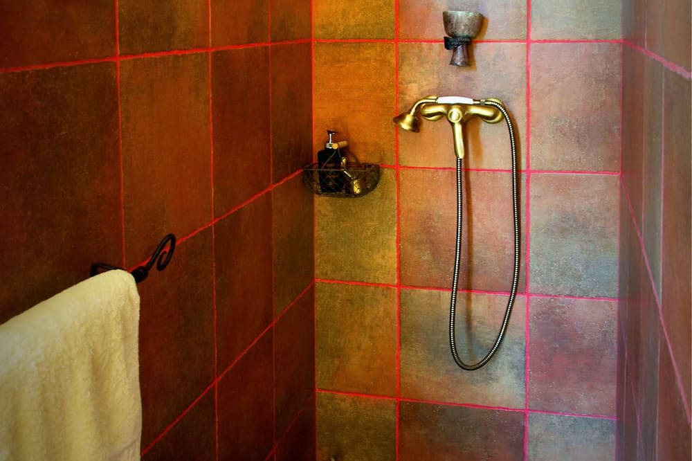 Photo of Bathroom in Villefranche-de-Rouergue