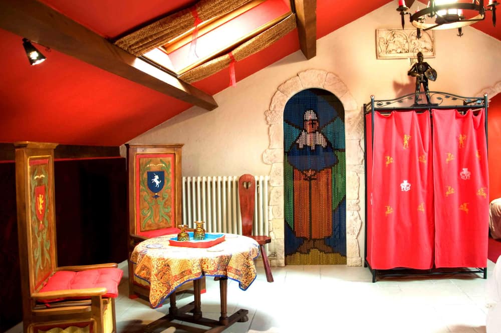 Photo of Bedroom in Villefranche-de-Rouergue