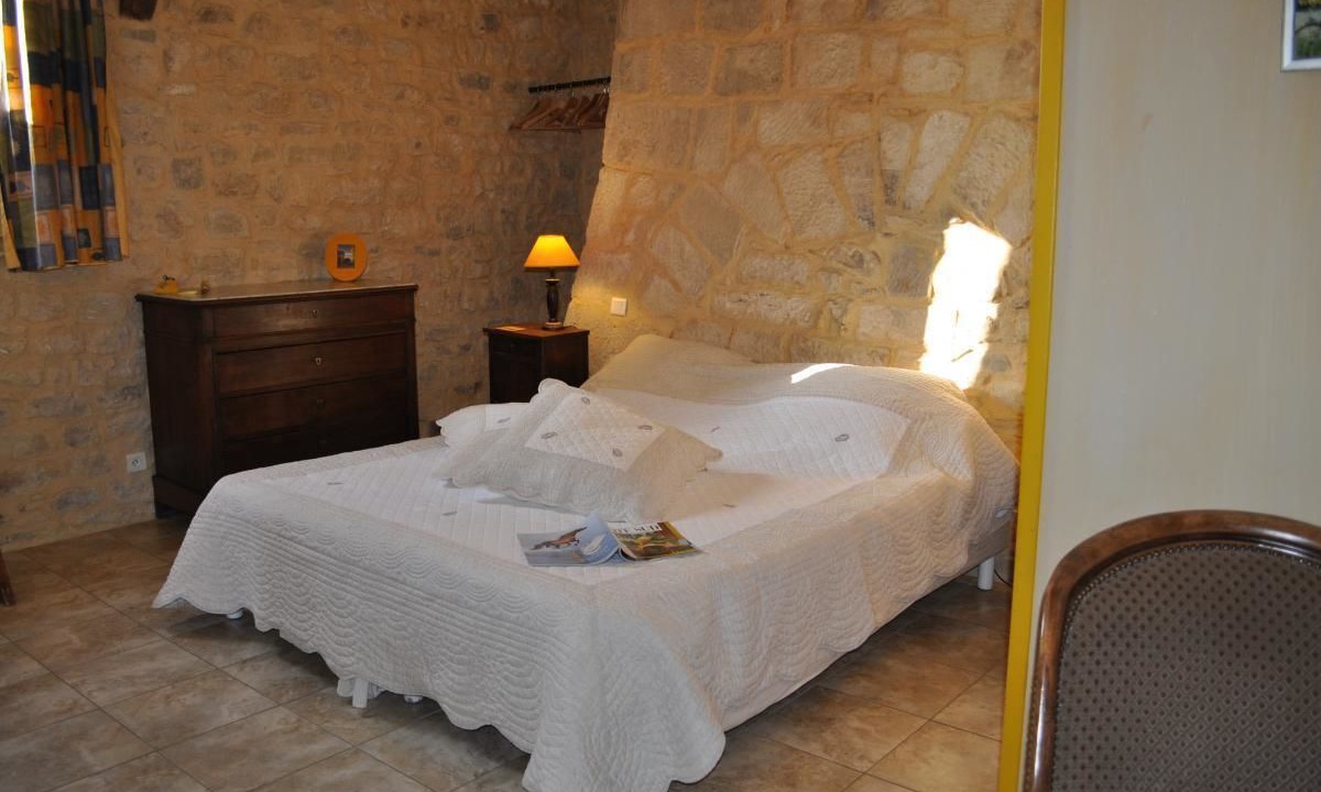 Photo of Bedroom in Bessas