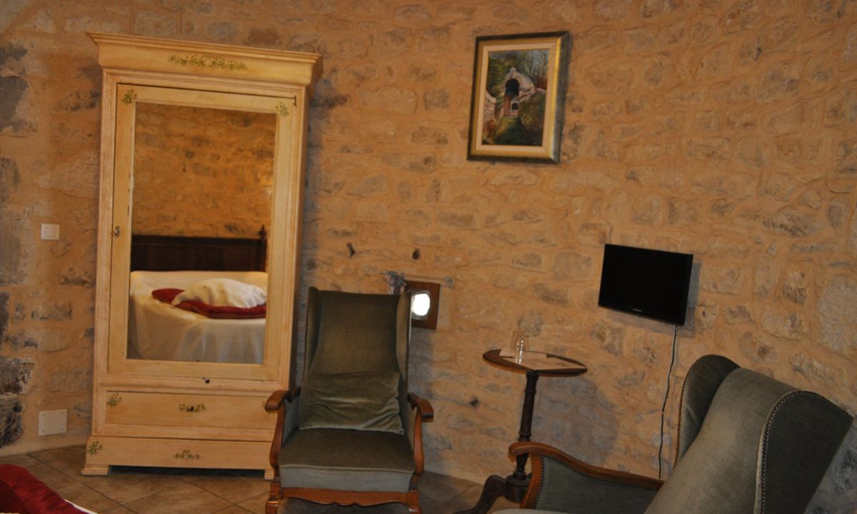 Photo of Bedroom in Bessas