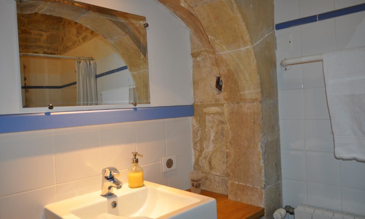 Photo of Bathroom in Bessas