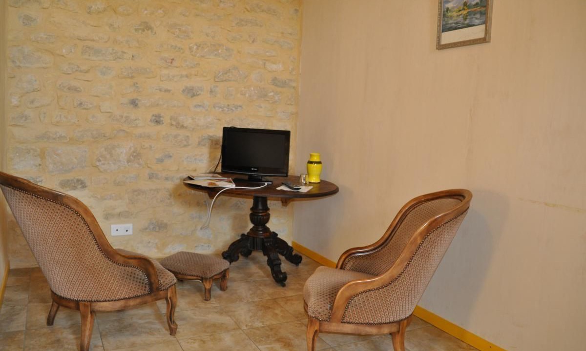 Photo of Bedroom in Bessas