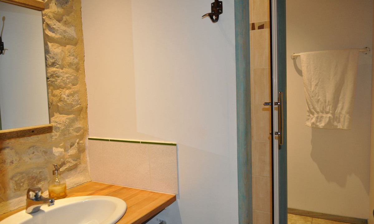 Photo of Bathroom in Bessas