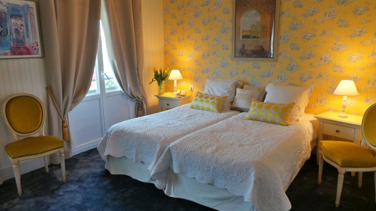 Photo of Bedroom in Antibes Old Town