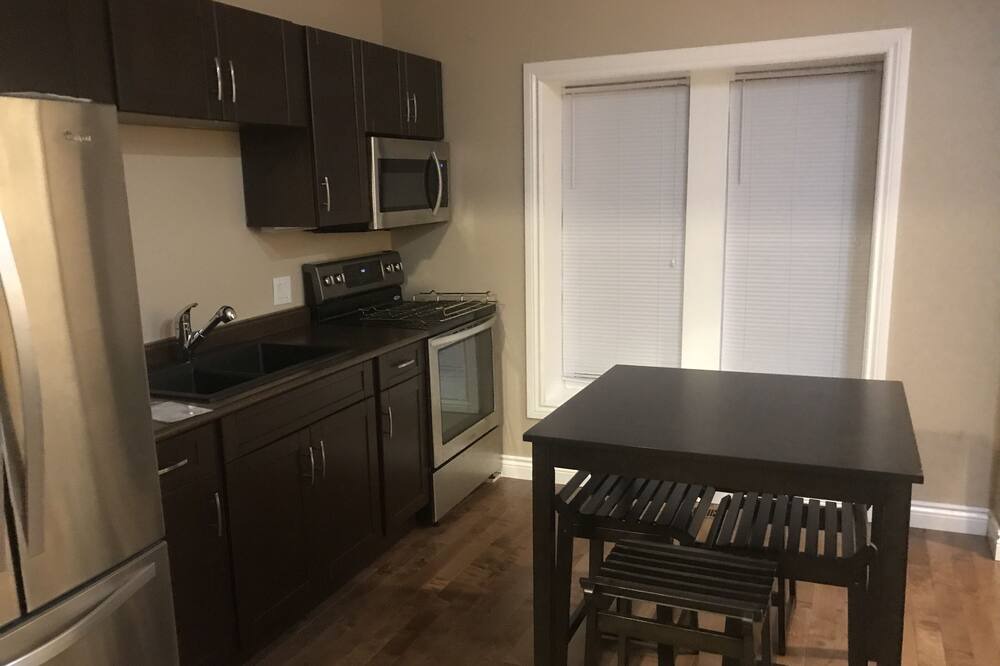 Photo of Kitchen in Downtown Niagara Falls