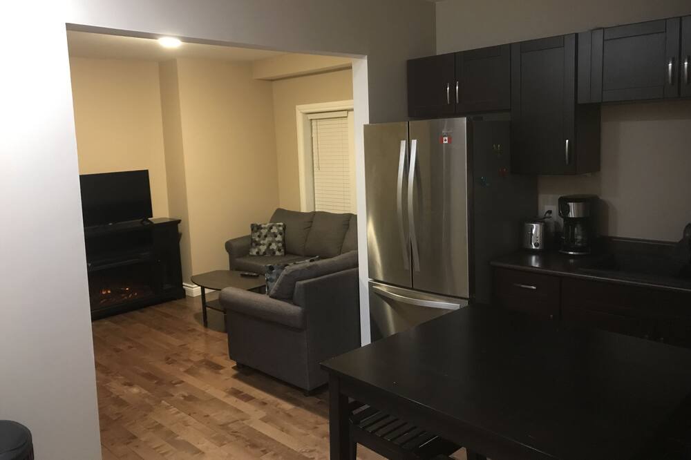 Photo of Livingroom in Downtown Niagara Falls