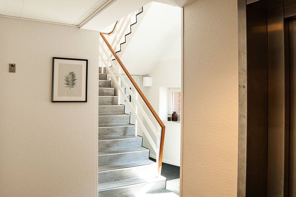 Photo of Others in Hojer