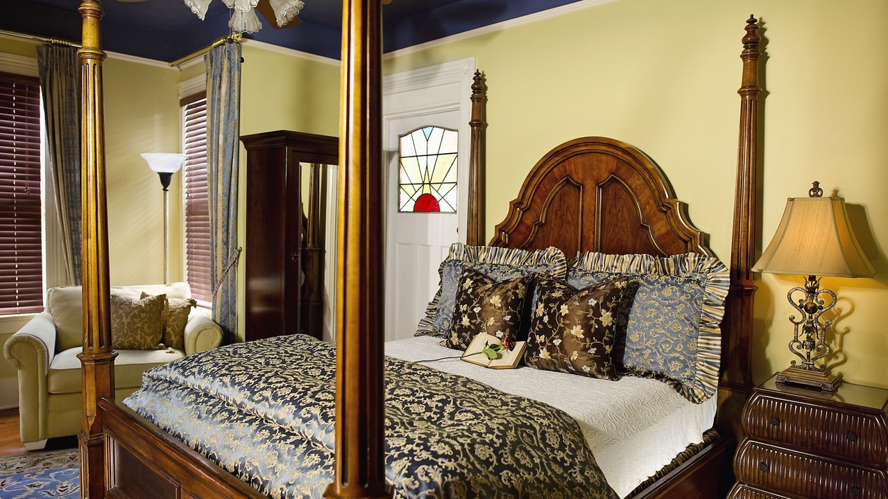 Photo of Bedroom in Downtown Historic District