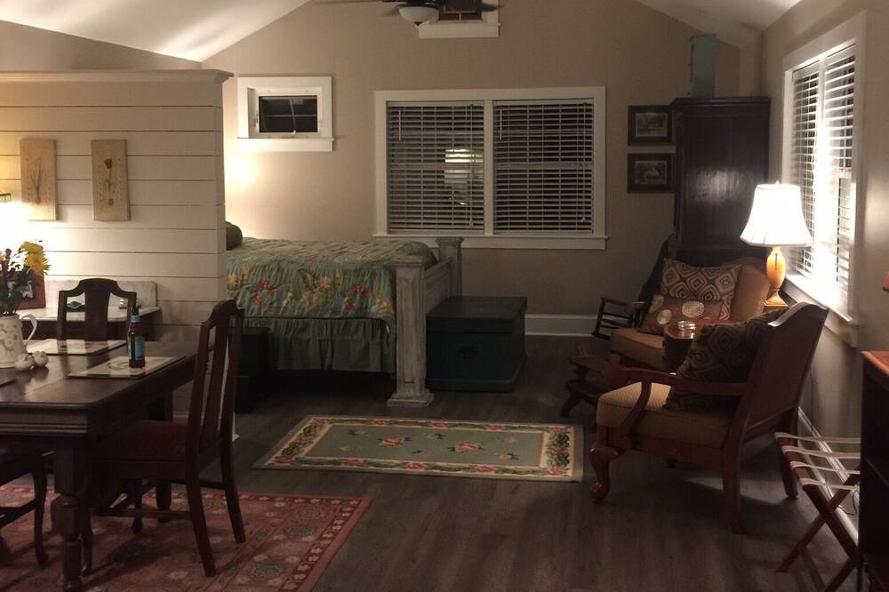 Photo of Others in Johns Island