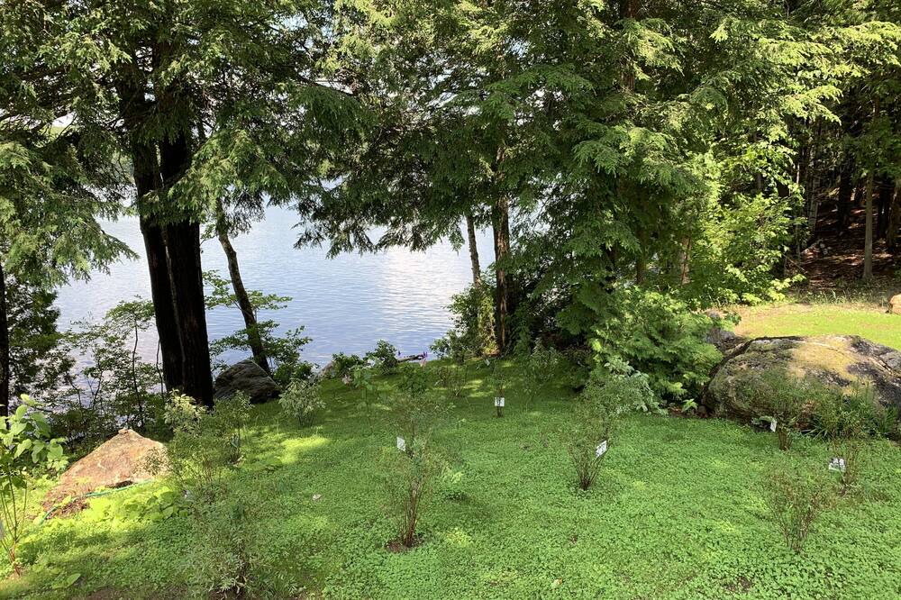 Photo of Outdoor in Val-des-Monts