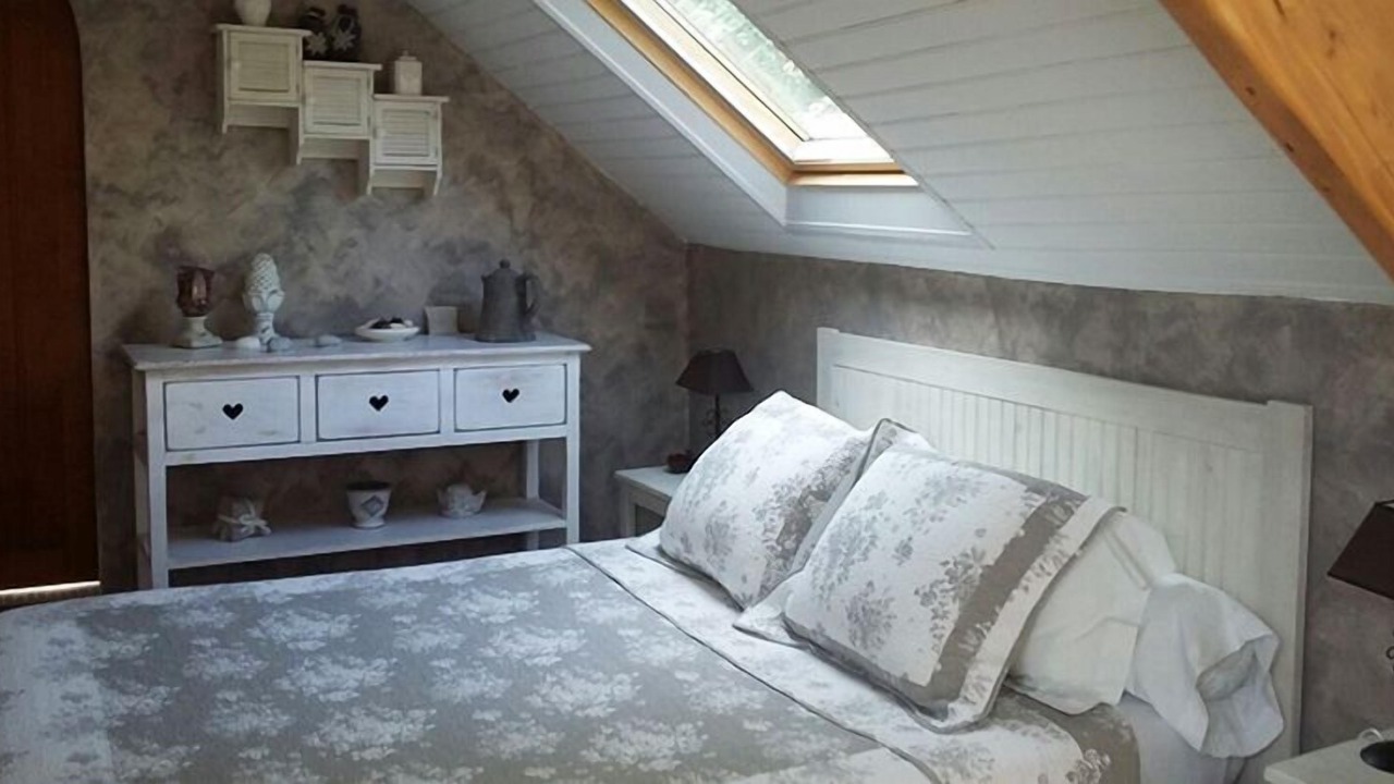 Photo of Bedroom in Aulnay-sur-Mauldre