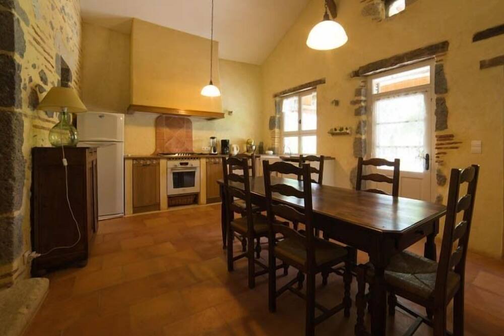 Photo of Others in Villefranche-du-Queyran