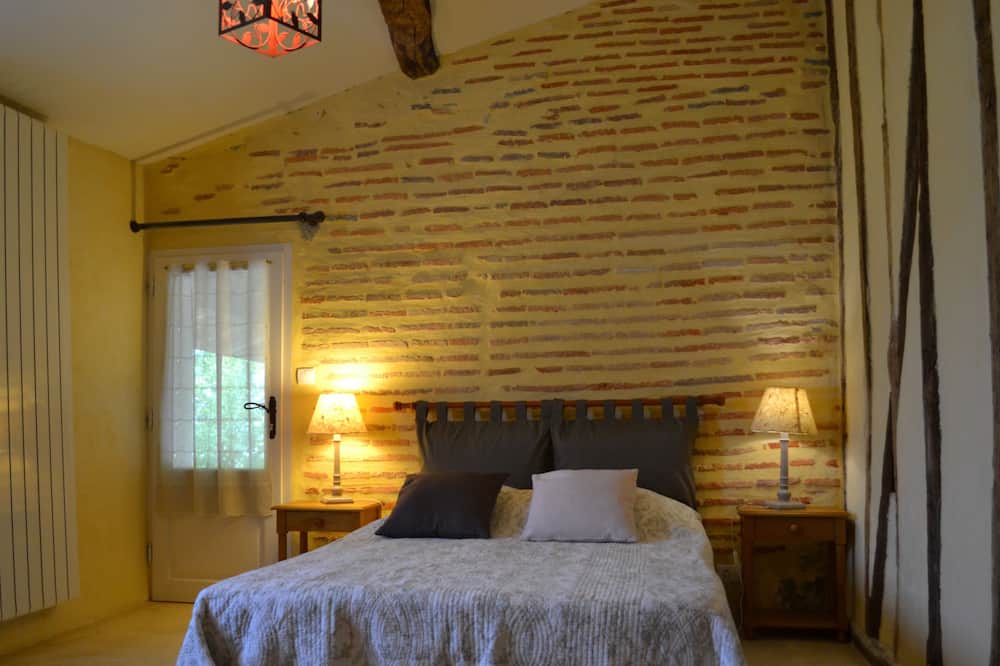 Photo of Others in Villefranche-du-Queyran