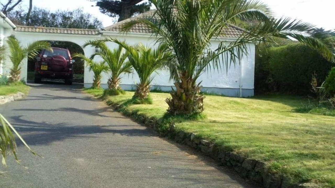 Photo of Outdoor in Praa Sands