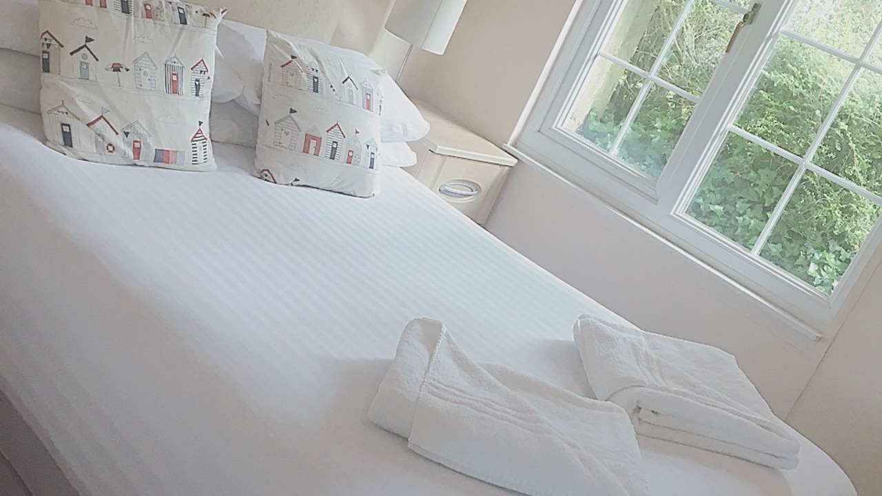 Photo of Others in Praa Sands