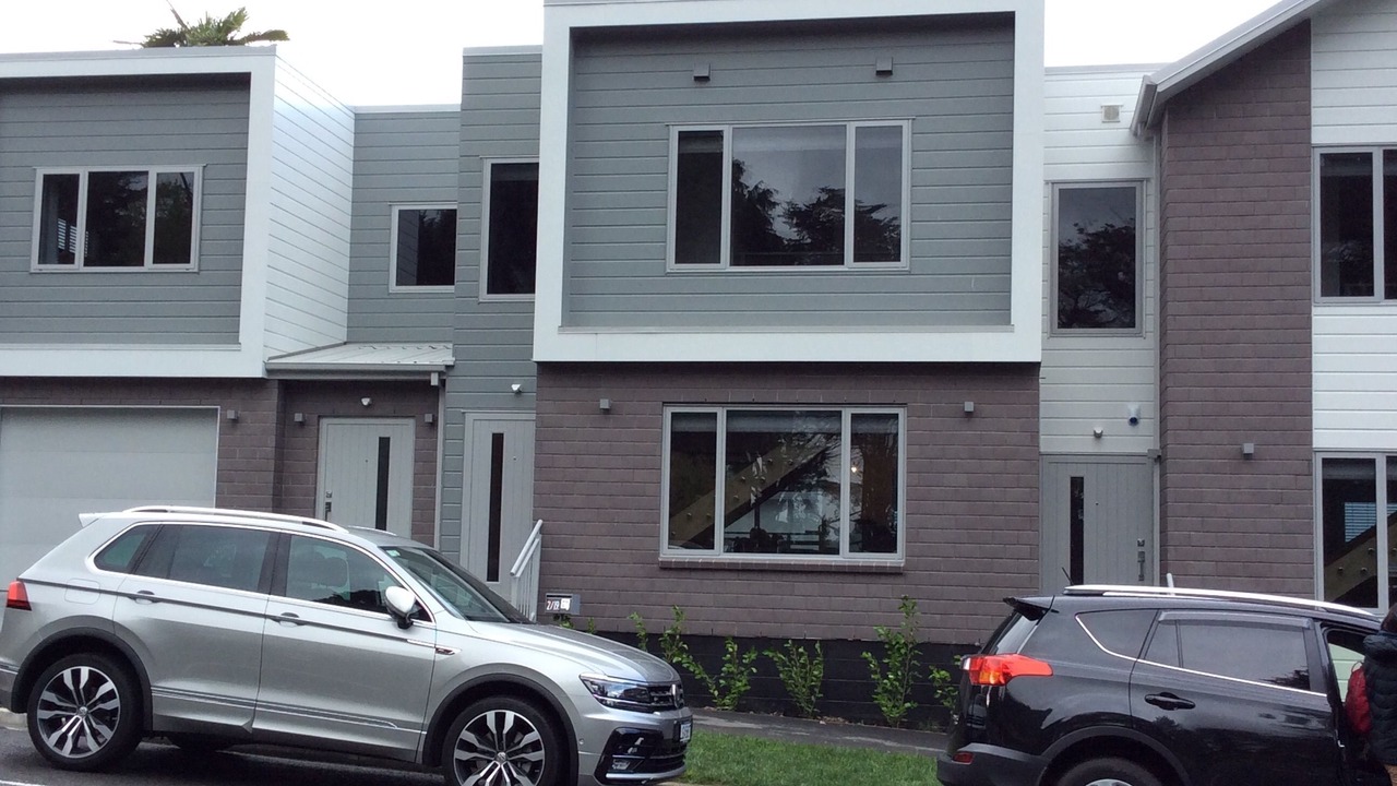 Photo of Others in Hamilton Lake