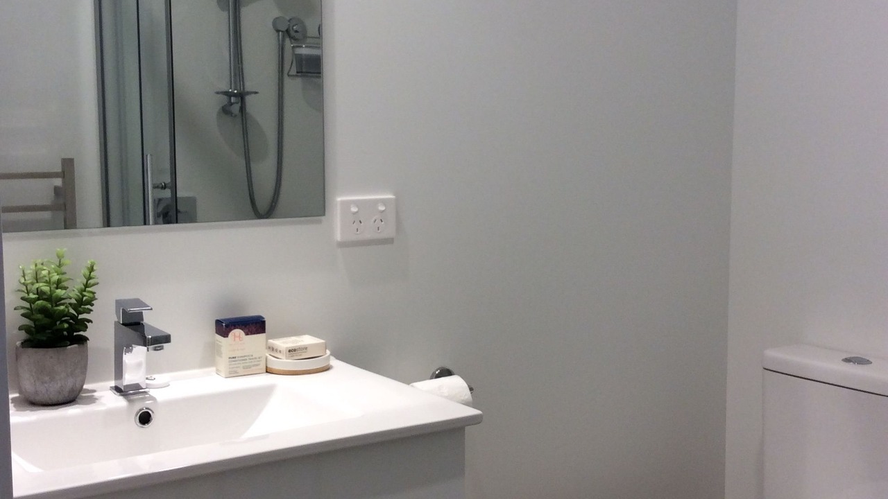 Photo of Bathroom in Hamilton Lake