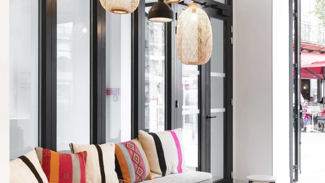 Photo of Others in Hotel de Ville - Quinconces