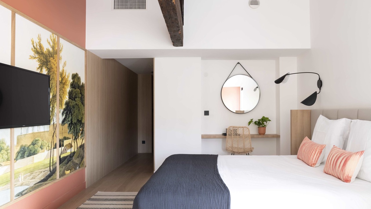 Photo of Bathroom in Hotel de Ville - Quinconces