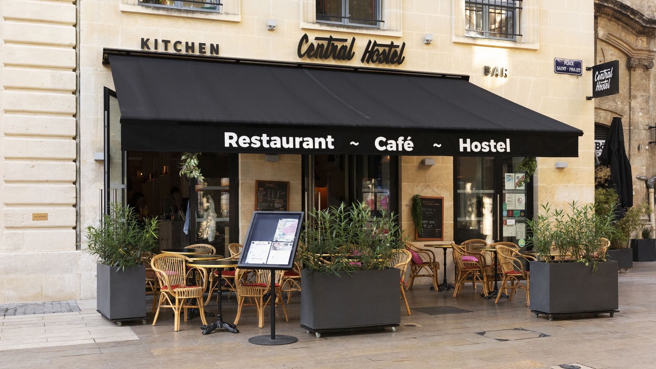 Photo of Outdoor in Hotel de Ville - Quinconces