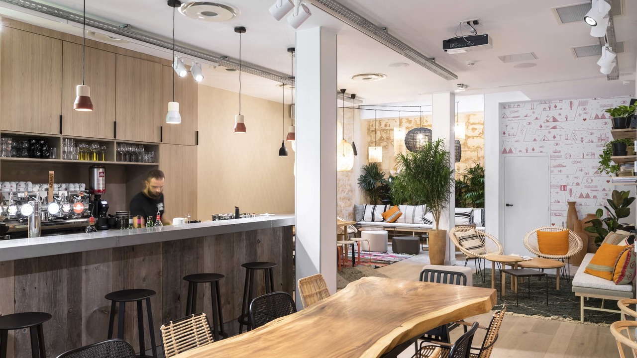 Photo of Others in Hotel de Ville - Quinconces