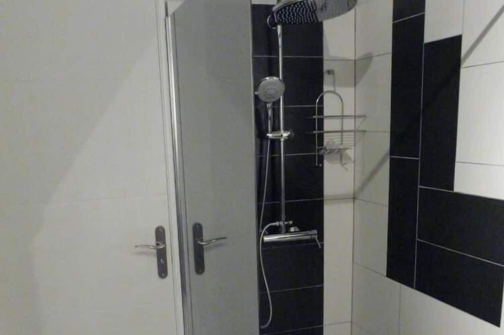 Photo of Bathroom in La Marne