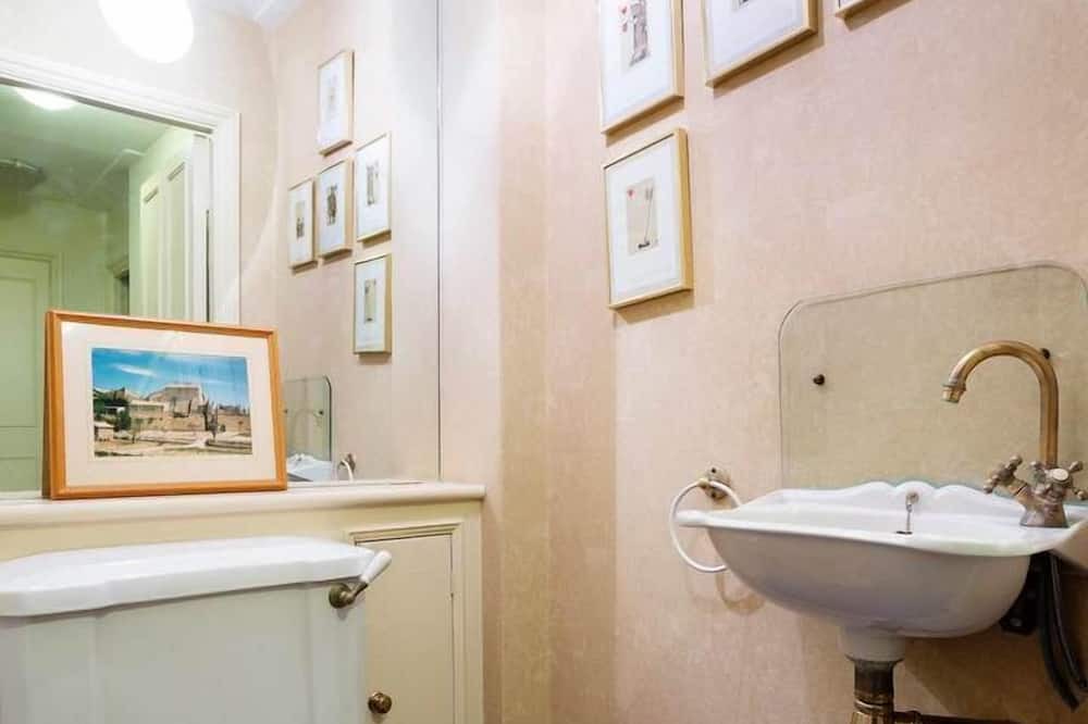 Photo of Others in Campden