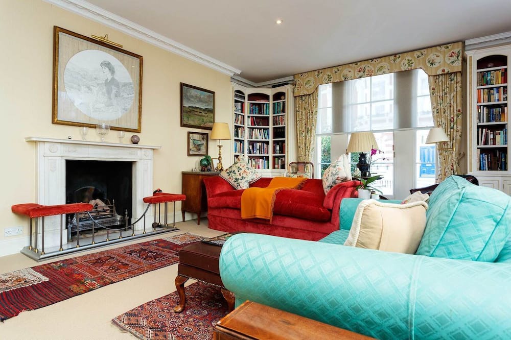 Photo of Livingroom in Campden
