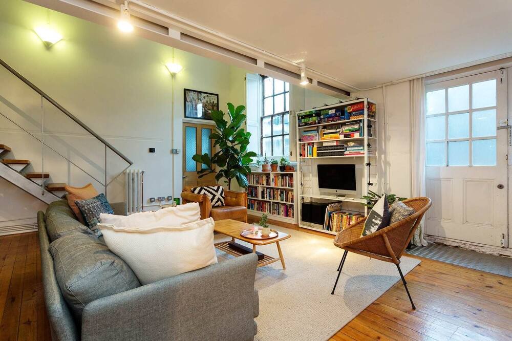 Photo of Livingroom in Brixton Hill