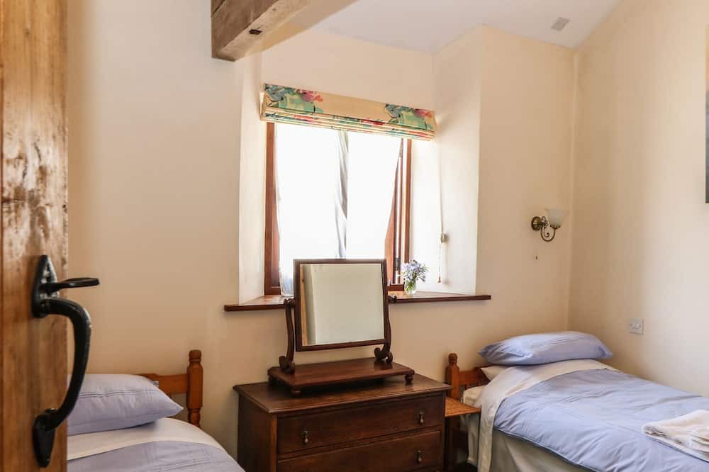 Photo of Bedroom in Brazzacott