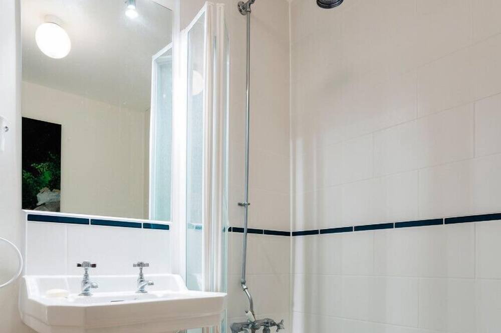 Photo of Bathroom in Colville