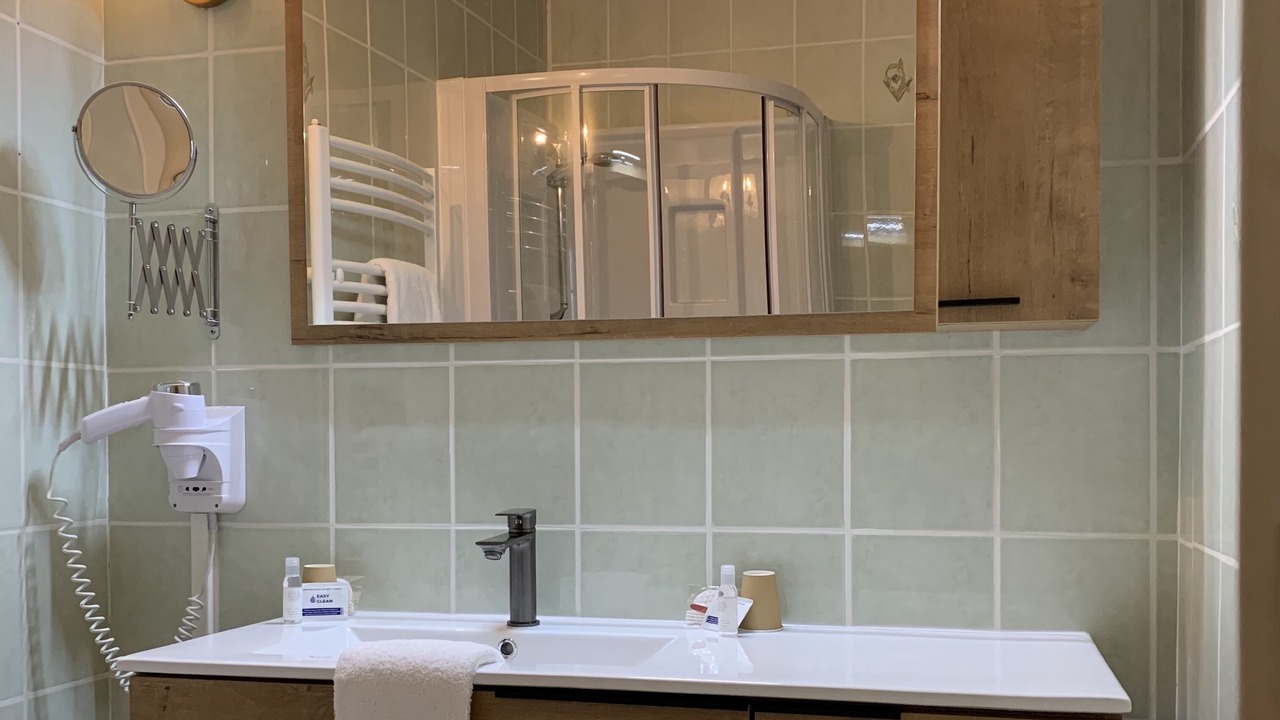 Photo of Bathroom in Blaye