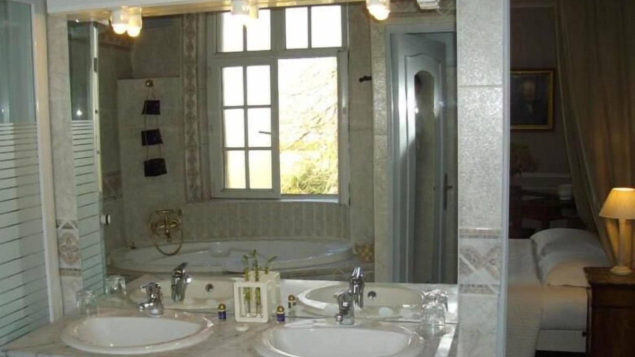 Photo of Others in Le Rosais-La Flourie