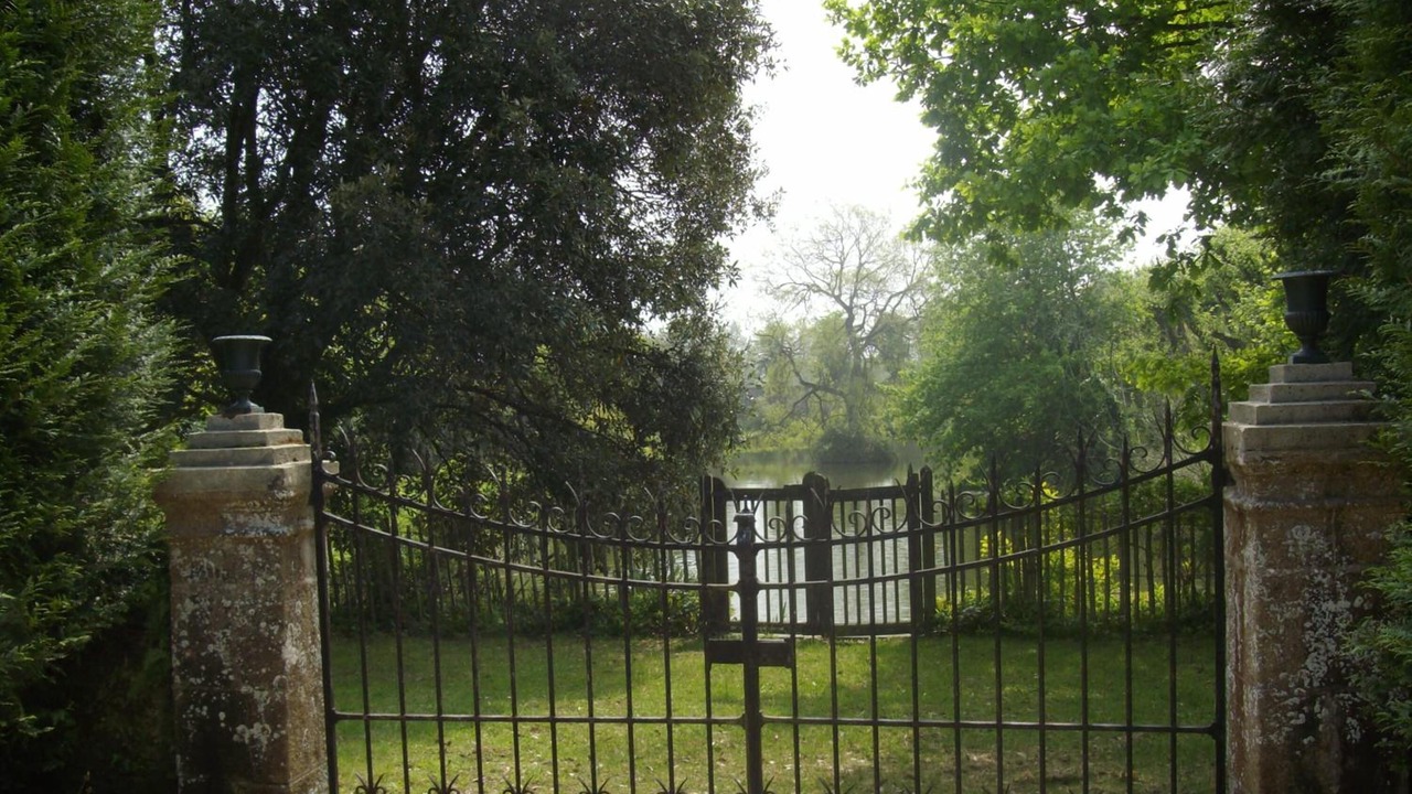 Photo of Outdoor in Le Rosais-La Flourie