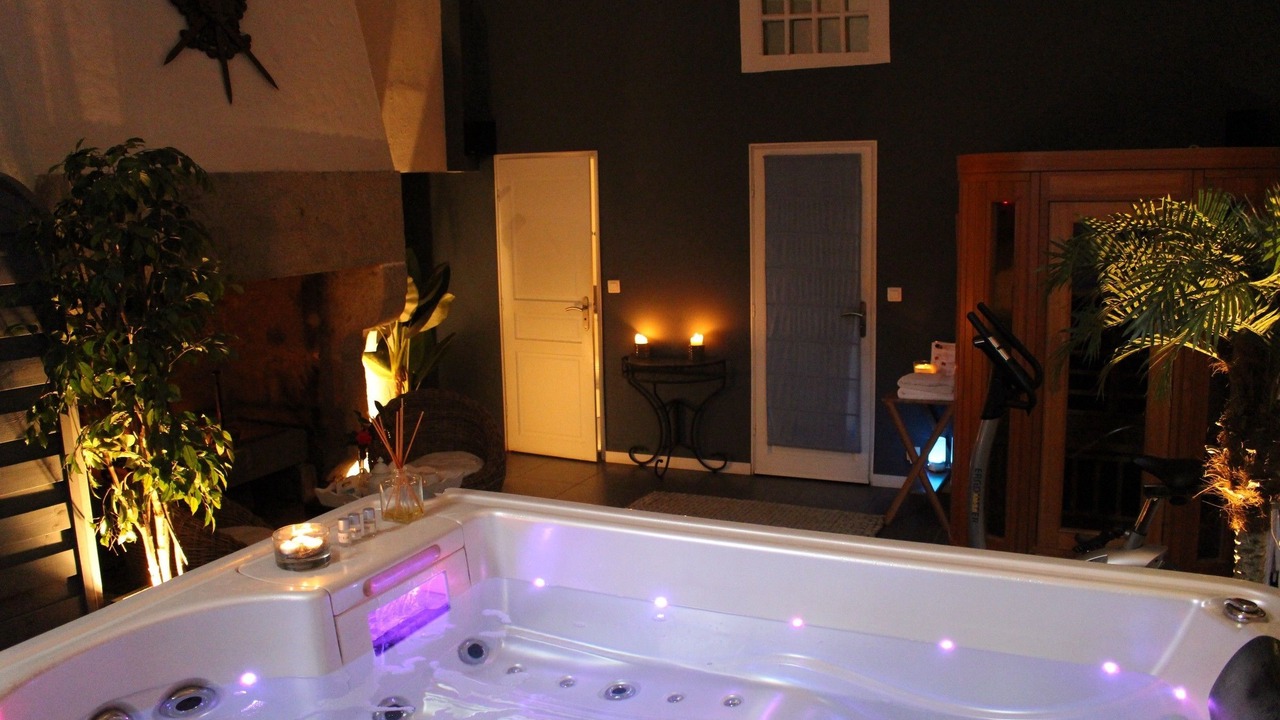 Photo of Bedroom in Le Rosais-La Flourie