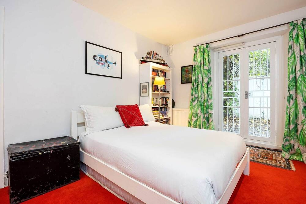 Photo of Bedroom in Dartmouth Park
