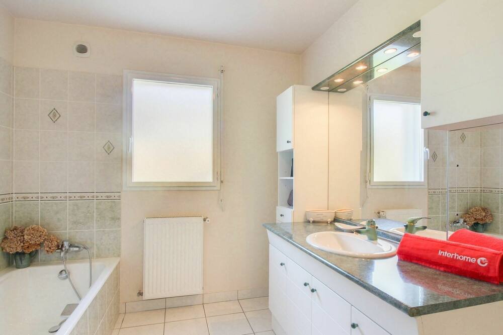 Photo of Bathroom in Pleurtuit