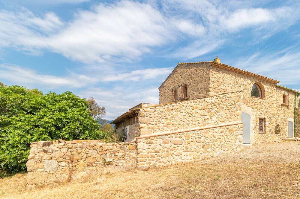 Photo of Outdoor in La Jonquera
