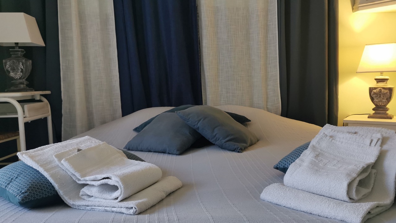 Photo of Bedroom in Campsegret