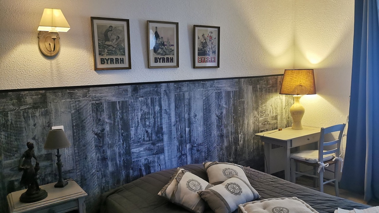 Photo of Bedroom in Campsegret