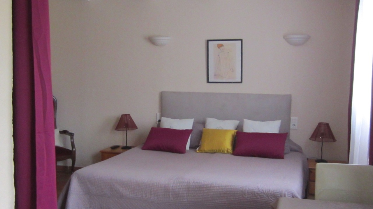 Photo of Bedroom in Crestet