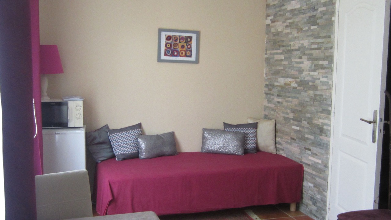 Photo of Others in Crestet